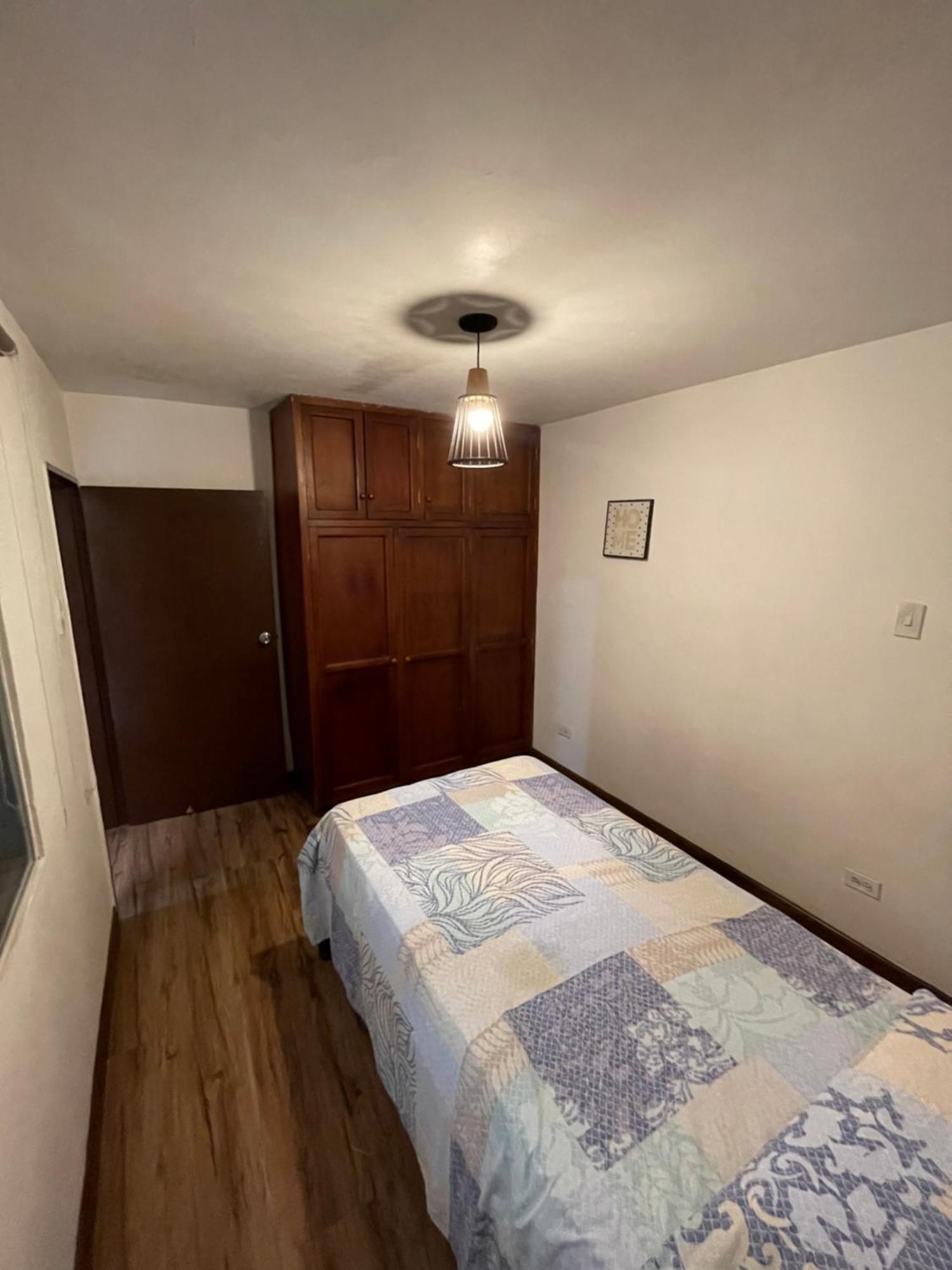 Hermoso Con Terraza Apartamento Medellín